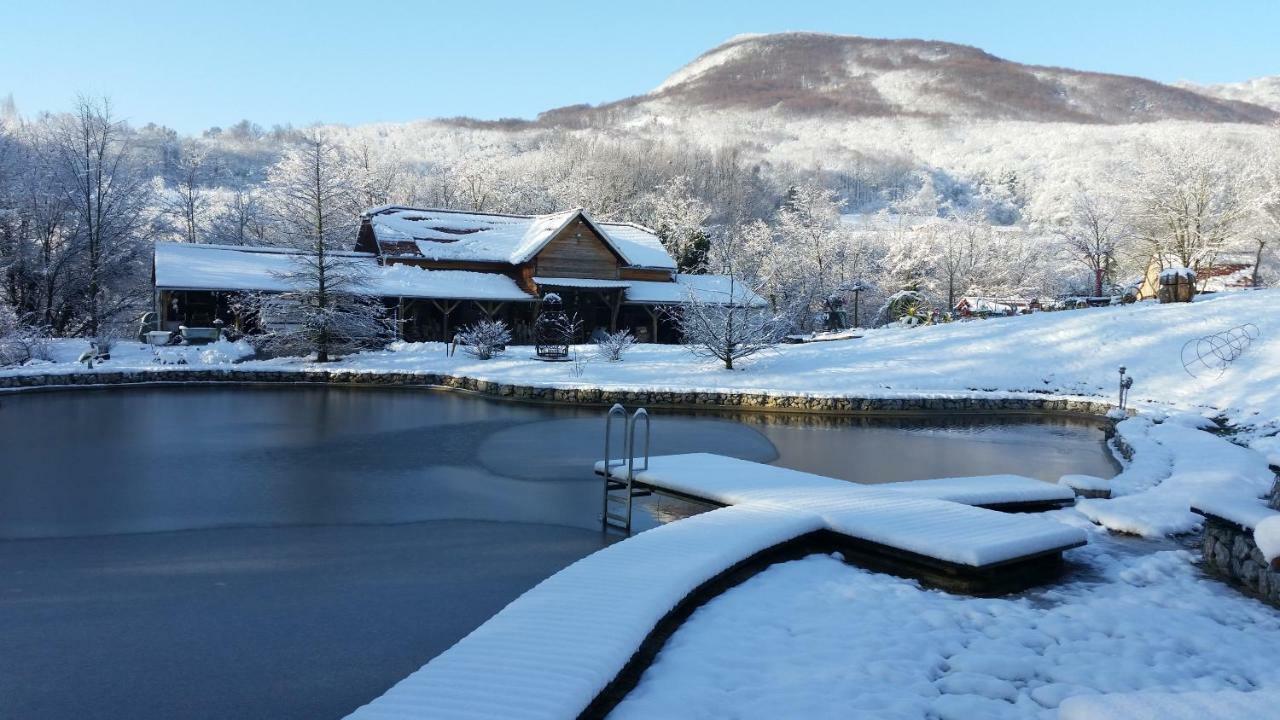 Country House With A Pool In Medvednica Nature Park Zagreb Bagian luar foto