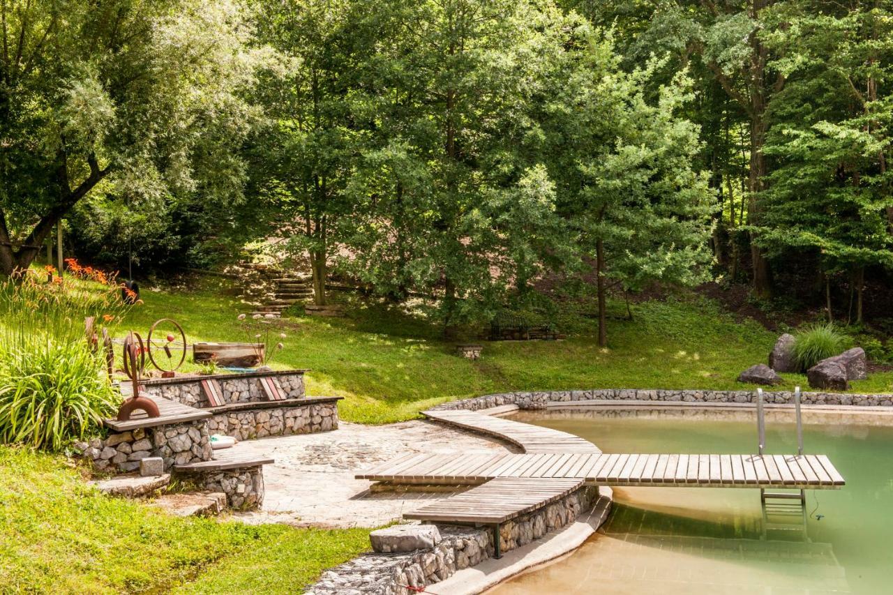 Country House With A Pool In Medvednica Nature Park Zagreb Bagian luar foto